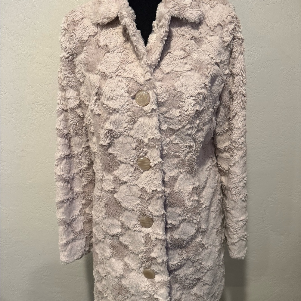 Review Cream Teddy Jacket with Plush Textured Fabric and Classic Silhouette